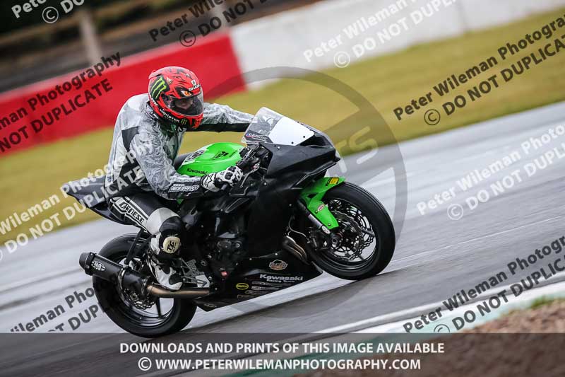 PJM Photography;donington no limits trackday;donington park photographs;donington trackday photographs;no limits trackdays;peter wileman photography;trackday digital images;trackday photos